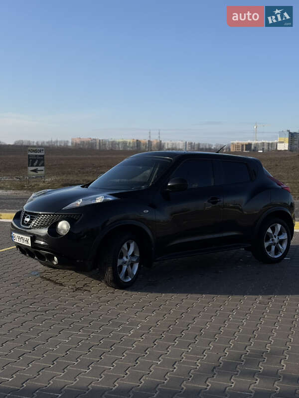 Внедорожник / Кроссовер Nissan Juke 2013 в Полтаве