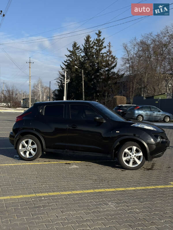 Внедорожник / Кроссовер Nissan Juke 2013 в Полтаве