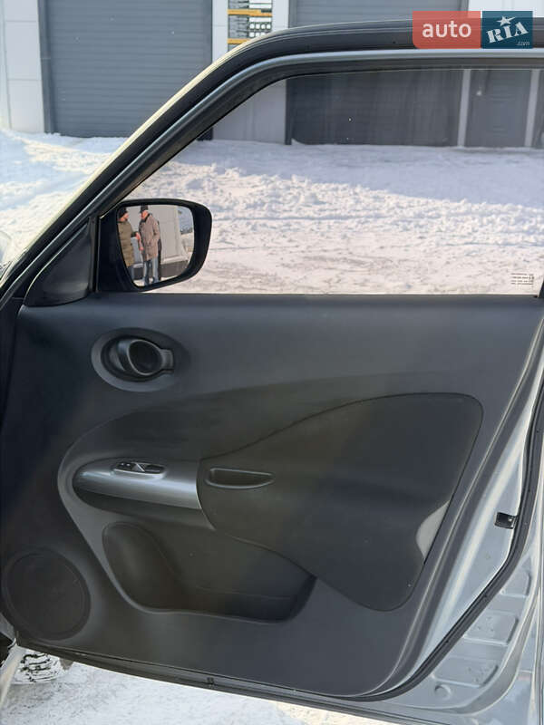 Внедорожник / Кроссовер Nissan Juke 2017 в Киеве