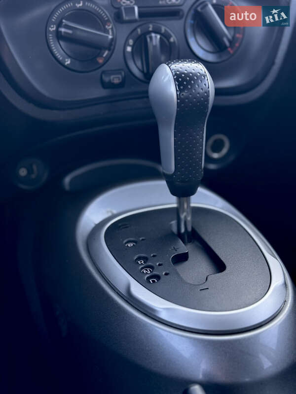 Внедорожник / Кроссовер Nissan Juke 2016 в Чернигове фото 60 Внедорожник / Кроссовер Nissan Juke 2016 в Чернигове