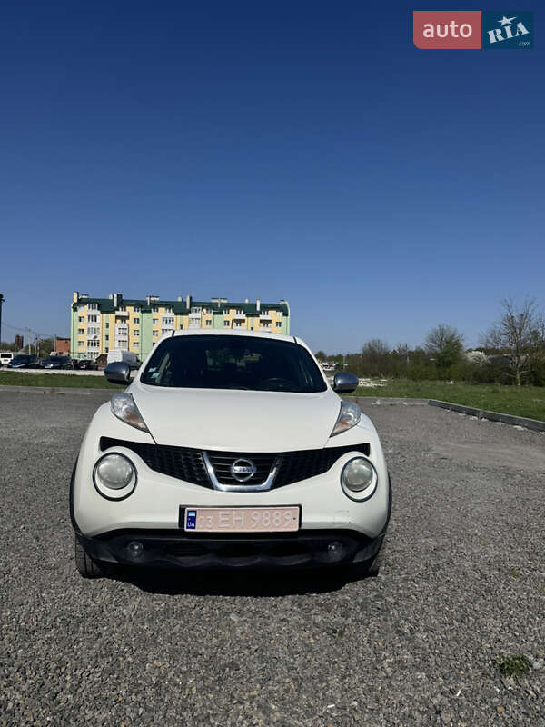 Внедорожник / Кроссовер Nissan Juke 2011 в Радехове