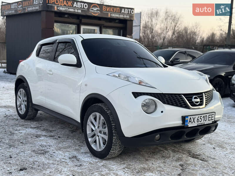 Внедорожник / Кроссовер Nissan Juke 2011 в Полтаве
