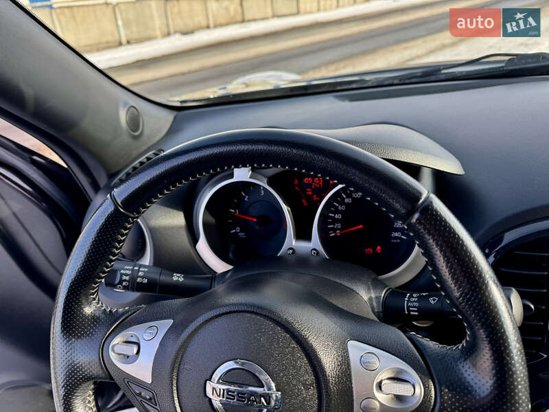 Внедорожник / Кроссовер Nissan Juke 2012 в Полтаве