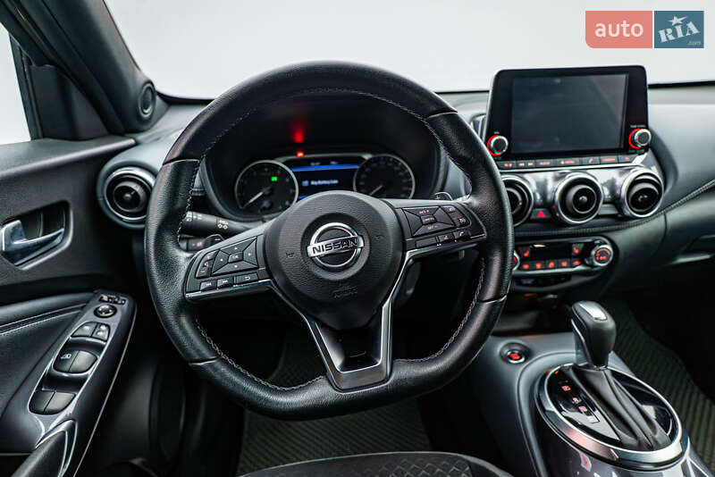 Внедорожник / Кроссовер Nissan Juke 2022 в Киеве