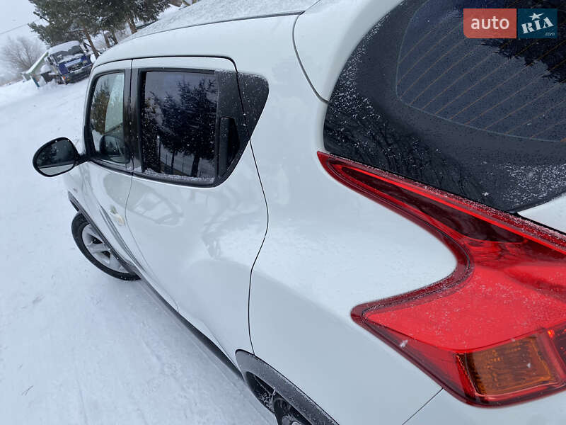 Внедорожник / Кроссовер Nissan Juke 2012 в Львове