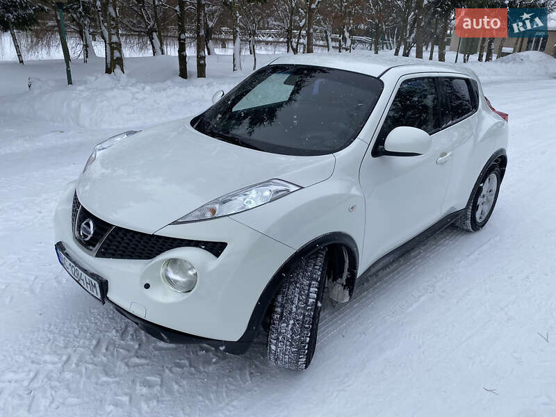Внедорожник / Кроссовер Nissan Juke 2012 в Львове