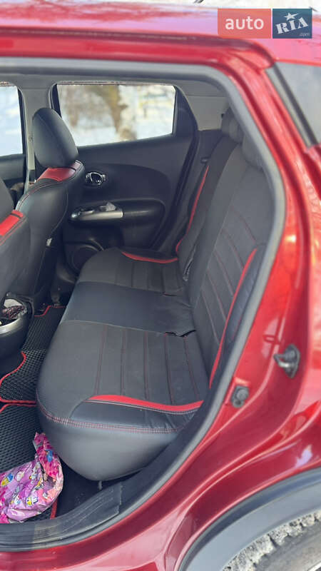 Внедорожник / Кроссовер Nissan Juke 2012 в Макарове