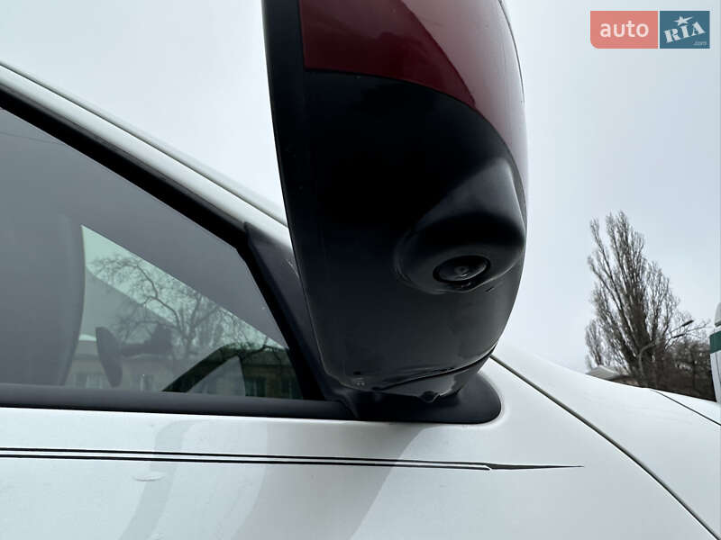 Внедорожник / Кроссовер Nissan Juke 2015 в Одессе фото 15 Внедорожник / Кроссовер Nissan Juke 2015 в Одессе