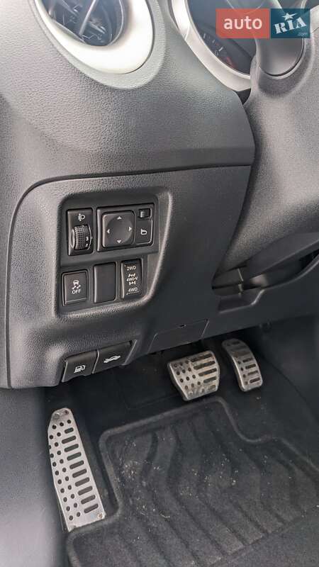 Внедорожник / Кроссовер Nissan Juke 2013 в Ровно