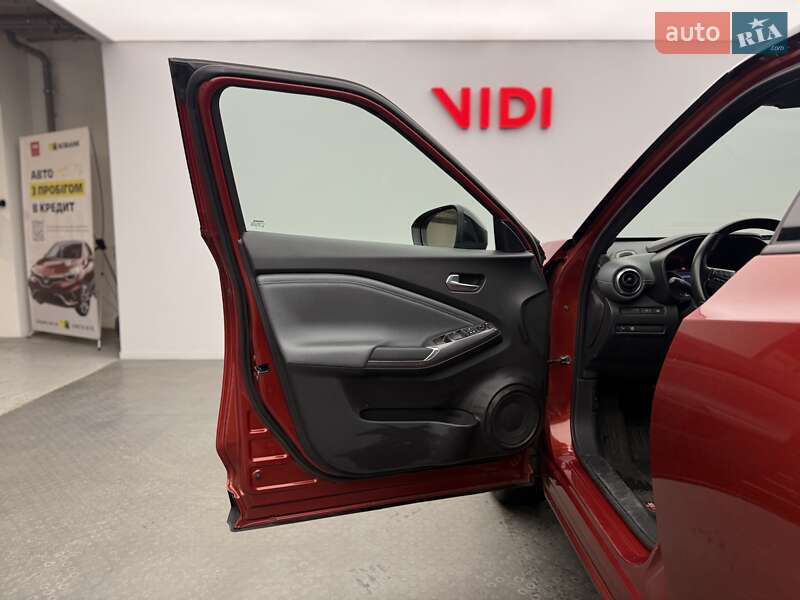 Внедорожник / Кроссовер Nissan Juke 2021 в Киеве