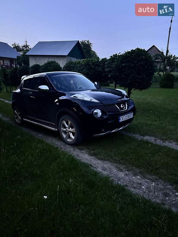 Позашляховик / Кросовер Nissan Juke 2012 в Чернівцях