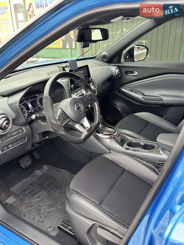 Внедорожник / Кроссовер Nissan Juke 2022 в Ровно