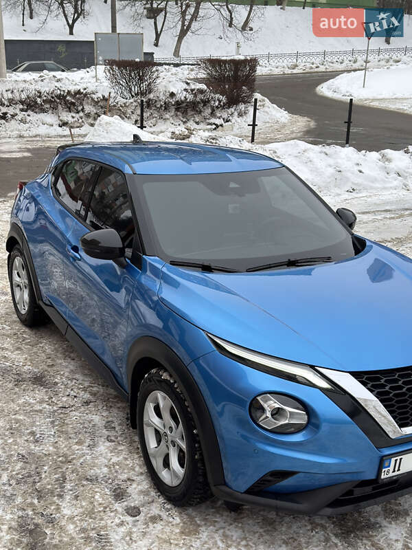 Внедорожник / Кроссовер Nissan Juke 2022 в Ровно
