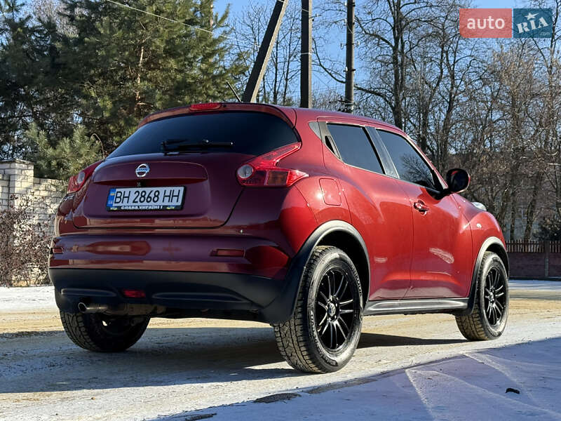 Внедорожник / Кроссовер Nissan Juke 2012 в Александрие фото Внедорожник / Кроссовер Nissan Juke 2012 в Александрие