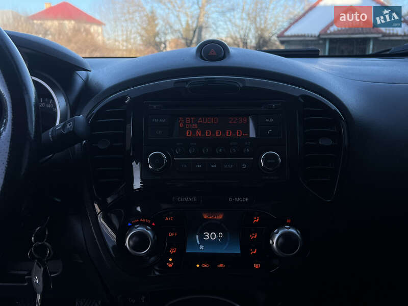 Внедорожник / Кроссовер Nissan Juke 2011 в Ковеле