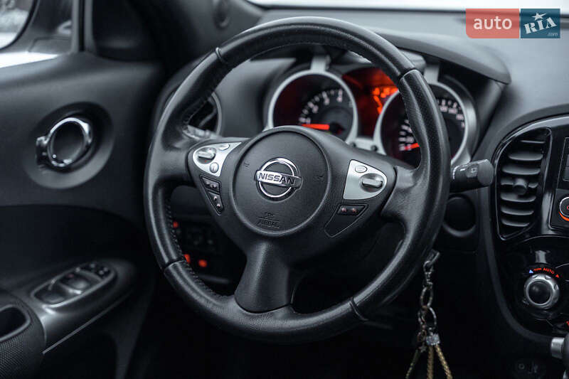 Внедорожник / Кроссовер Nissan Juke 2013 в Киеве