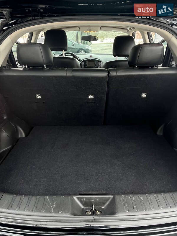 Позашляховик / Кросовер Nissan Juke 2013 в Львові