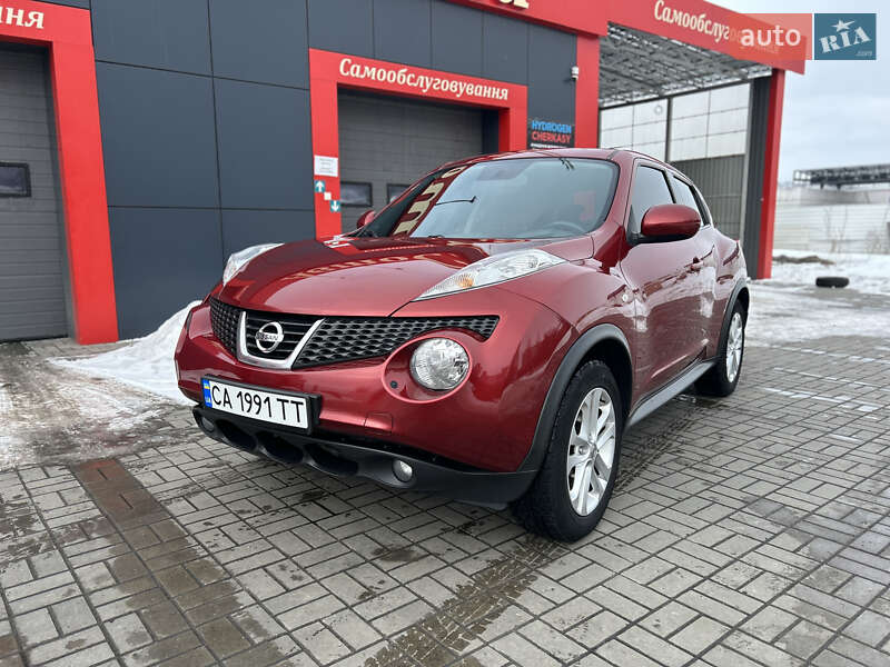 Внедорожник / Кроссовер Nissan Juke 2011 в Черкассах