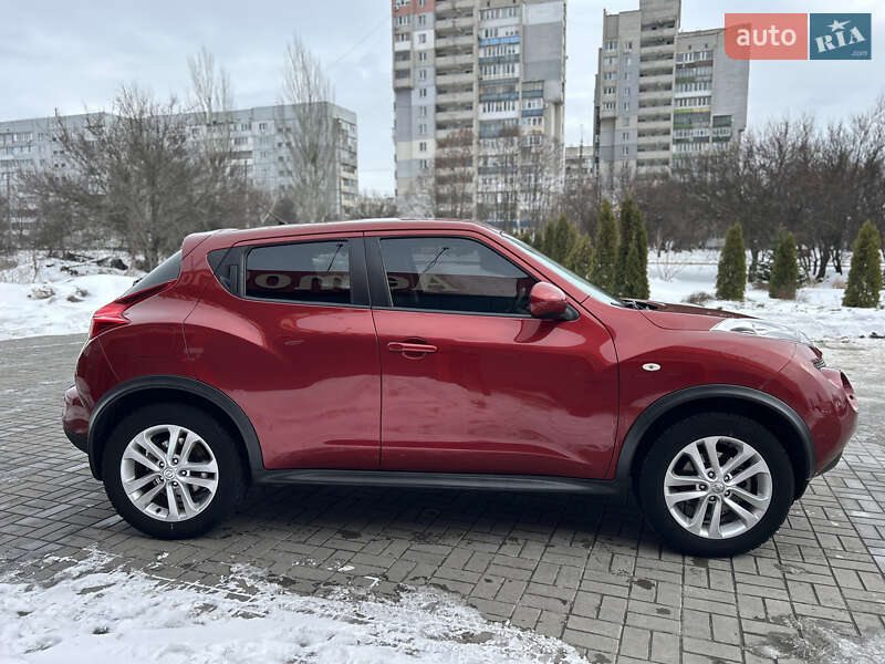 Внедорожник / Кроссовер Nissan Juke 2011 в Черкассах