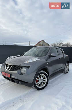 Позашляховик / Кросовер Nissan Juke 2011 в Миргороді