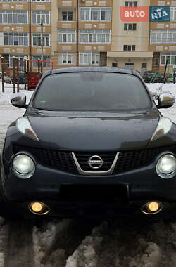 Позашляховик / Кросовер Nissan Juke 2013 в Чернівцях
