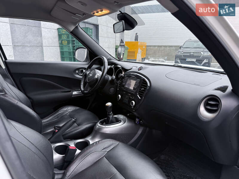 Внедорожник / Кроссовер Nissan Juke 2012 в Сарнах фото 14 Внедорожник / Кроссовер Nissan Juke 2012 в Сарнах