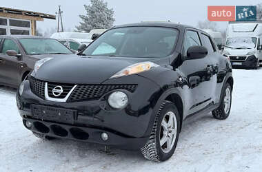 Внедорожник / Кроссовер Nissan Juke 2011 в Ровном