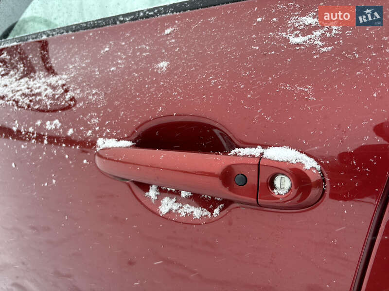 Внедорожник / Кроссовер Nissan Juke 2011 в Луцке фото 24 Внедорожник / Кроссовер Nissan Juke 2011 в Луцке