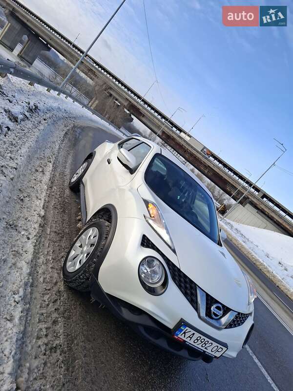 Позашляховик / Кросовер Nissan Juke 2017 в Києві