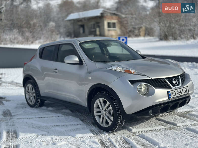 Внедорожник / Кроссовер Nissan Juke 2011 в Сваляве фото 22 Внедорожник / Кроссовер Nissan Juke 2011 в Сваляве