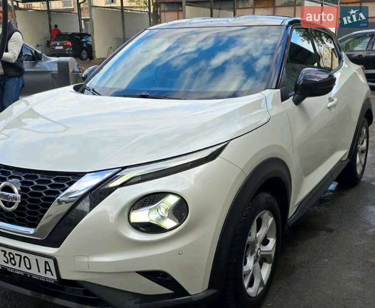 Позашляховик / Кросовер Nissan Juke 2022 в Києві