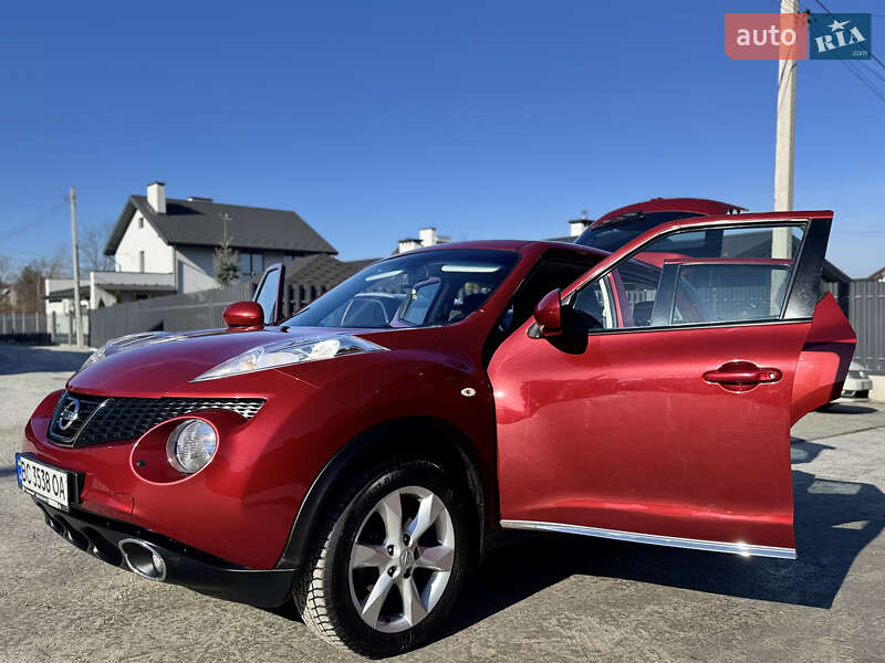 Позашляховик / Кросовер Nissan Juke 2012 в Львові