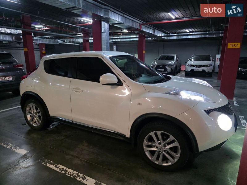 Внедорожник / Кроссовер Nissan Juke 2014 в Днепре