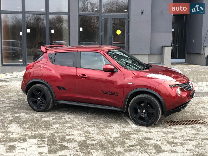 Внедорожник / Кроссовер Nissan Juke 2012 в Львове