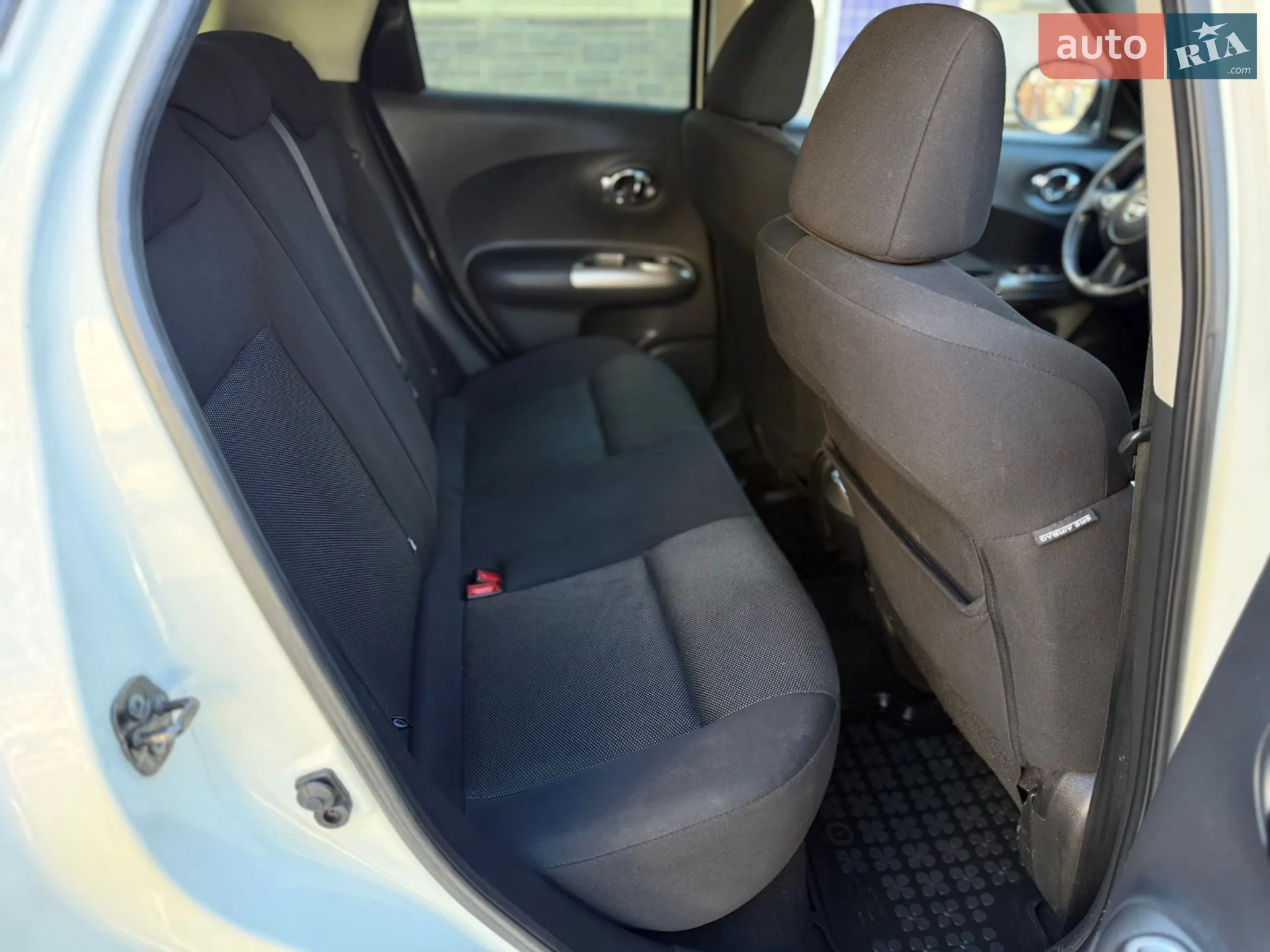 2012 Nissan Juke - мініатюра 39