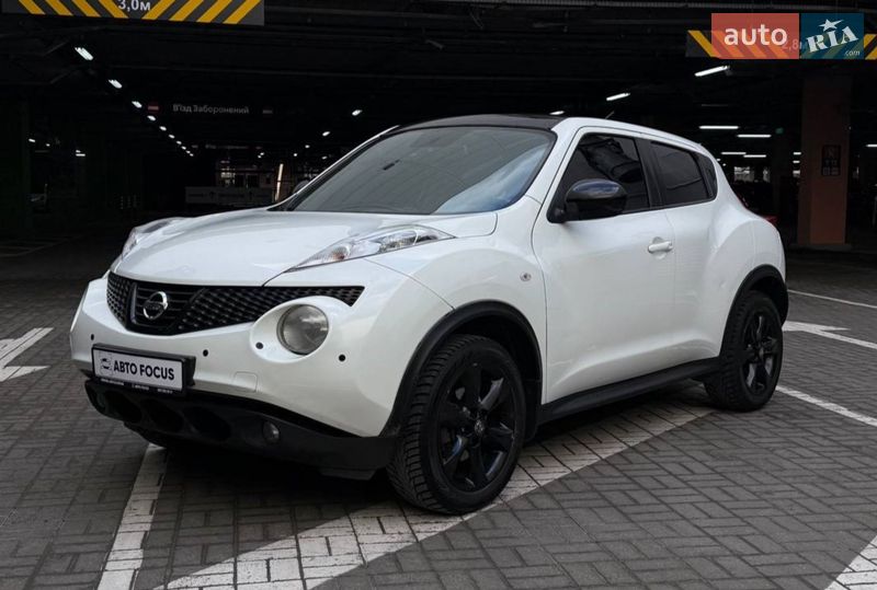 Внедорожник / Кроссовер Nissan Juke 2011 в Киеве