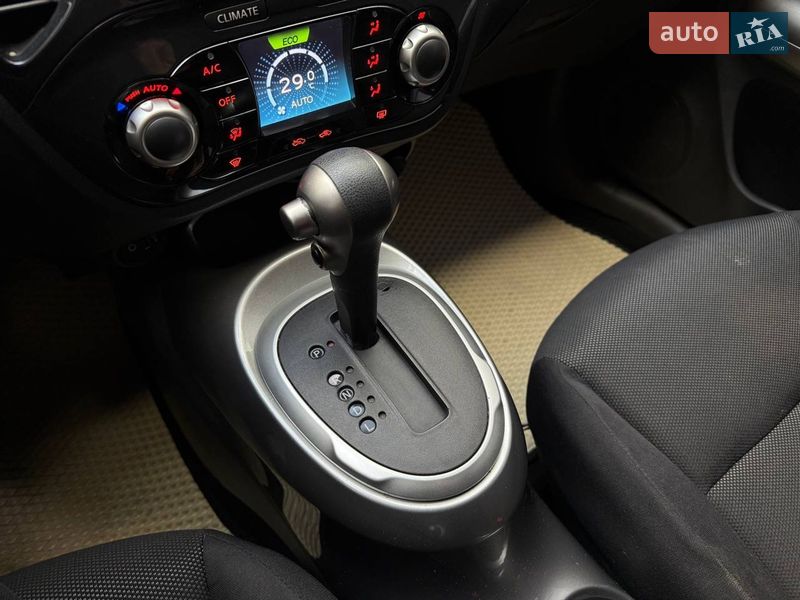 Внедорожник / Кроссовер Nissan Juke 2011 в Киеве