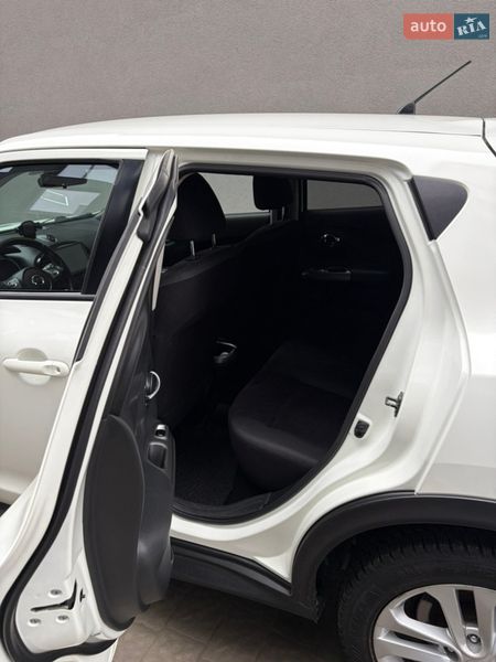 Внедорожник / Кроссовер Nissan Juke 2012 в Львове