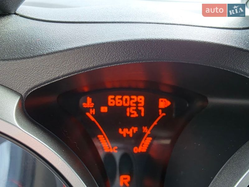 Внедорожник / Кроссовер Nissan Juke 2014 в Одессе