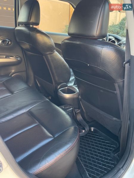 Внедорожник / Кроссовер Nissan Juke 2012 в Ровно