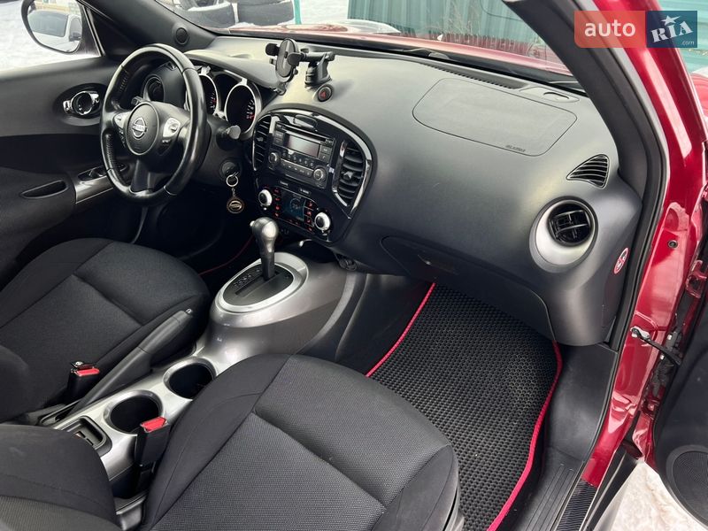 Внедорожник / Кроссовер Nissan Juke 2012 в Киеве