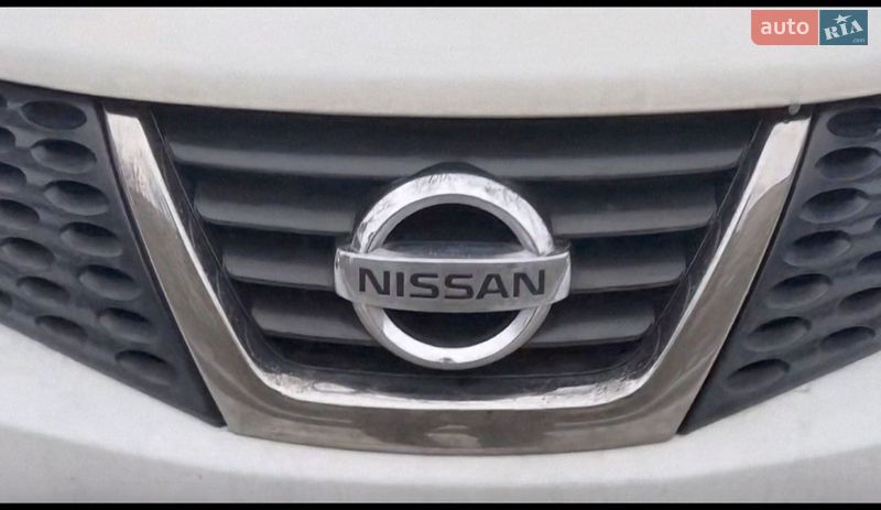 Позашляховик / Кросовер Nissan Juke 2013 в Києві