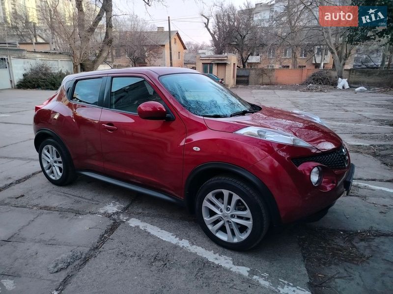 Внедорожник / Кроссовер Nissan Juke 2012 в Одессе