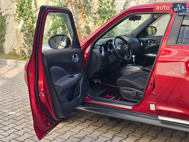 Внедорожник / Кроссовер Nissan Juke 2011 в Хмельницком