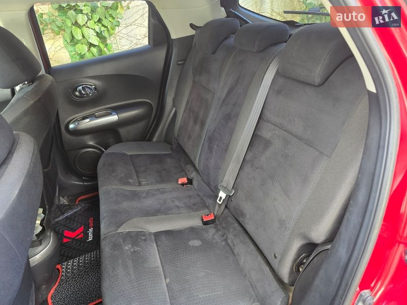 Внедорожник / Кроссовер Nissan Juke 2011 в Хмельницком