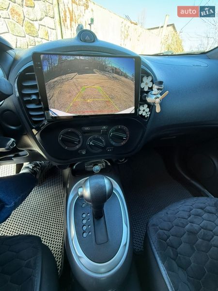 Позашляховик / Кросовер Nissan Juke 2016 в Первомайську