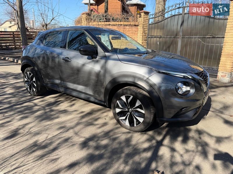 Внедорожник / Кроссовер Nissan Juke 2021 в Киеве