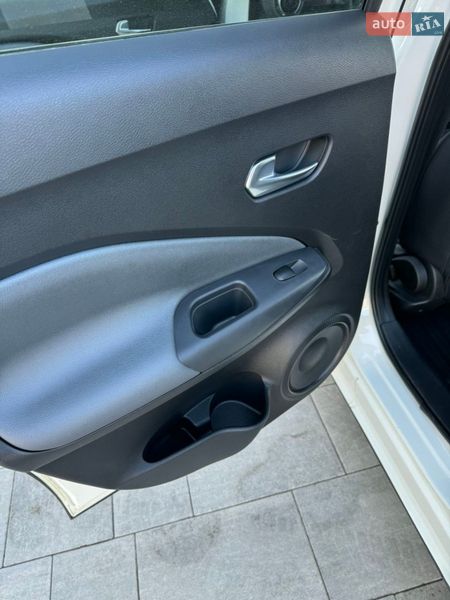 Позашляховик / Кросовер Nissan Juke 2022 в Дніпрі