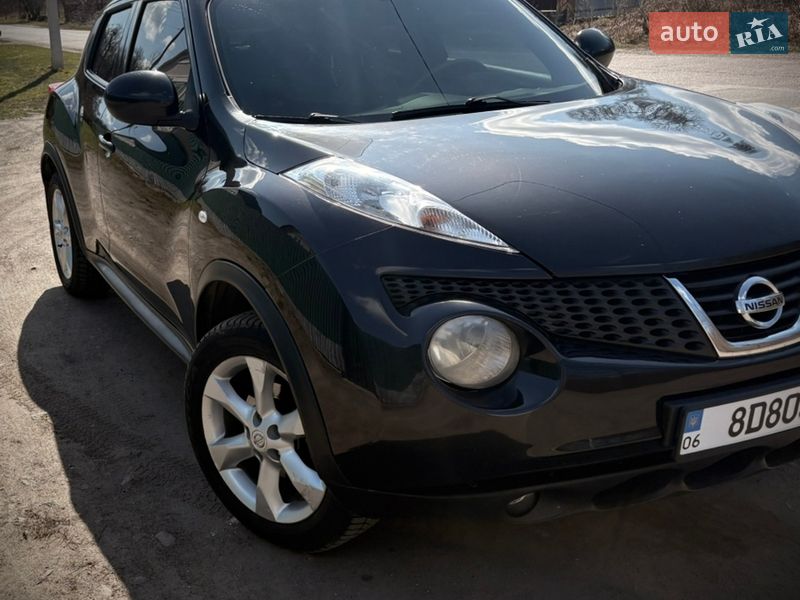 Внедорожник / Кроссовер Nissan Juke 2012 в Андрушевке
