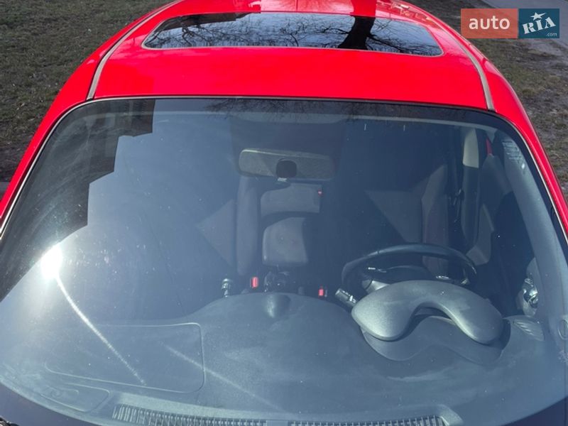 Внедорожник / Кроссовер Nissan Juke 2014 в Харькове